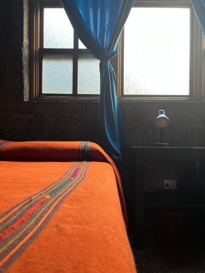 Casa Qatzij - Guest House, Lake Atitlan San Lucas Toliman Екстер'єр фото