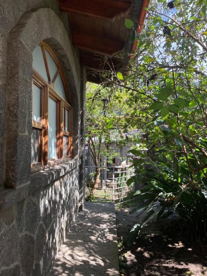Casa Qatzij - Guest House, Lake Atitlan San Lucas Toliman Екстер'єр фото